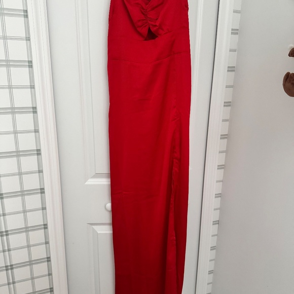 Lulus Renata Red Print Satin Maxi Dress - Picture 3 of 4